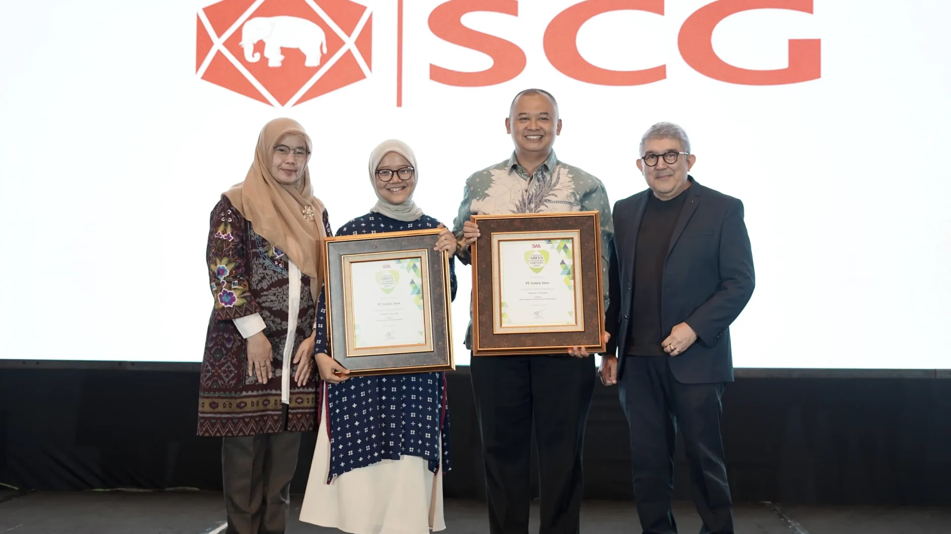 Foto 1_Melalui anak perusahaannya, PT Semen Jawa, SCG berhasil